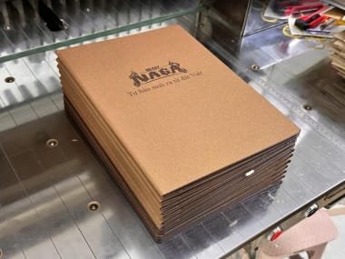 Menu nhựa mỏng dẻo chống nước