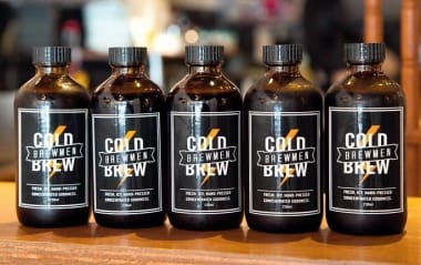 Nhãn dán chai lọ